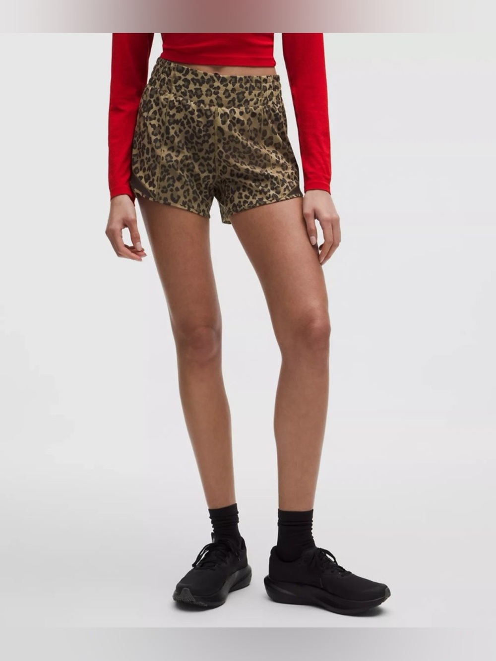 Lululemon Hotty Hot High Rise Short 4" size 2/12 True Leopard Night Brown TLMU